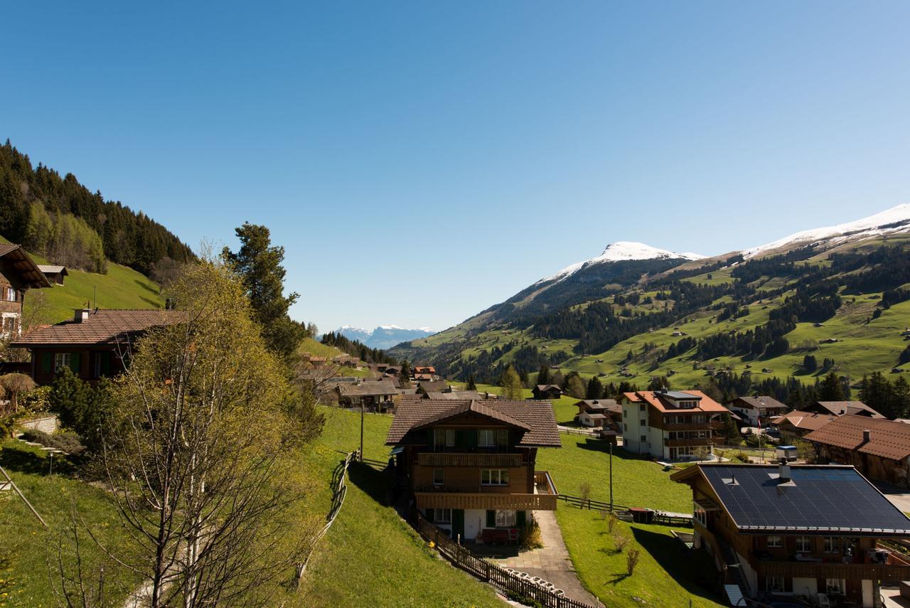 Guesthouse Alive Adelboden Exterior photo